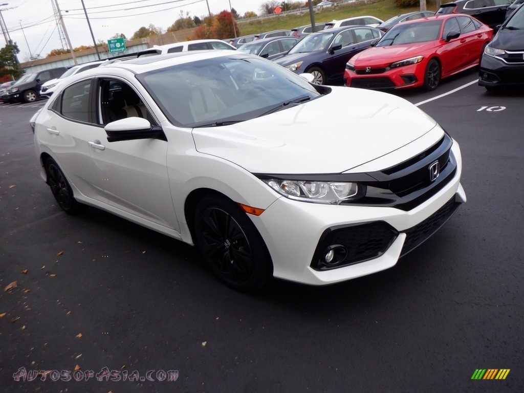 2017 Civic EX Hatchback - White Orchid Pearl / Black/Ivory photo #6