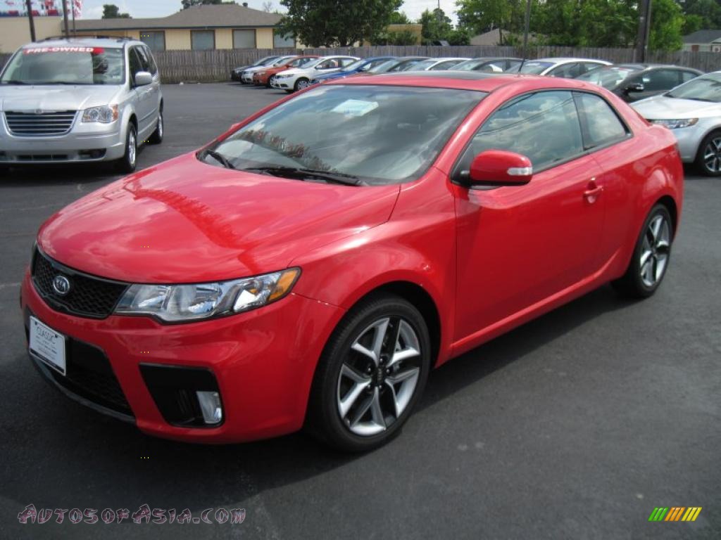 Racing Red / Black Sport Kia Forte Koup SX