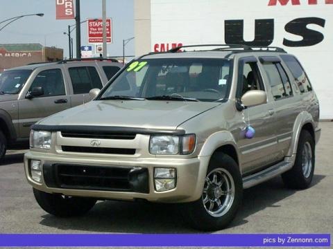 Tuscan Beige 1997 Infiniti QX4 4x4 Tuscan Beige 1997 Infiniti QX4 4x4