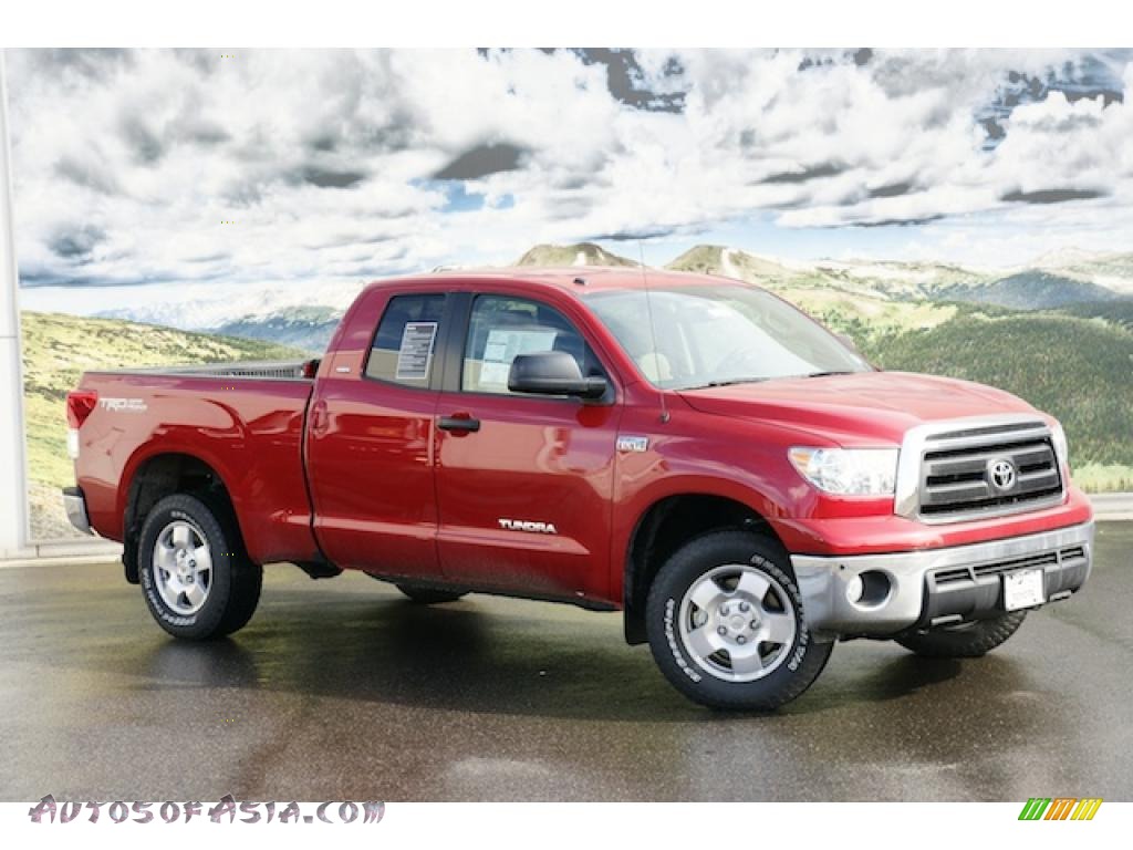 Toyota Tundra Red