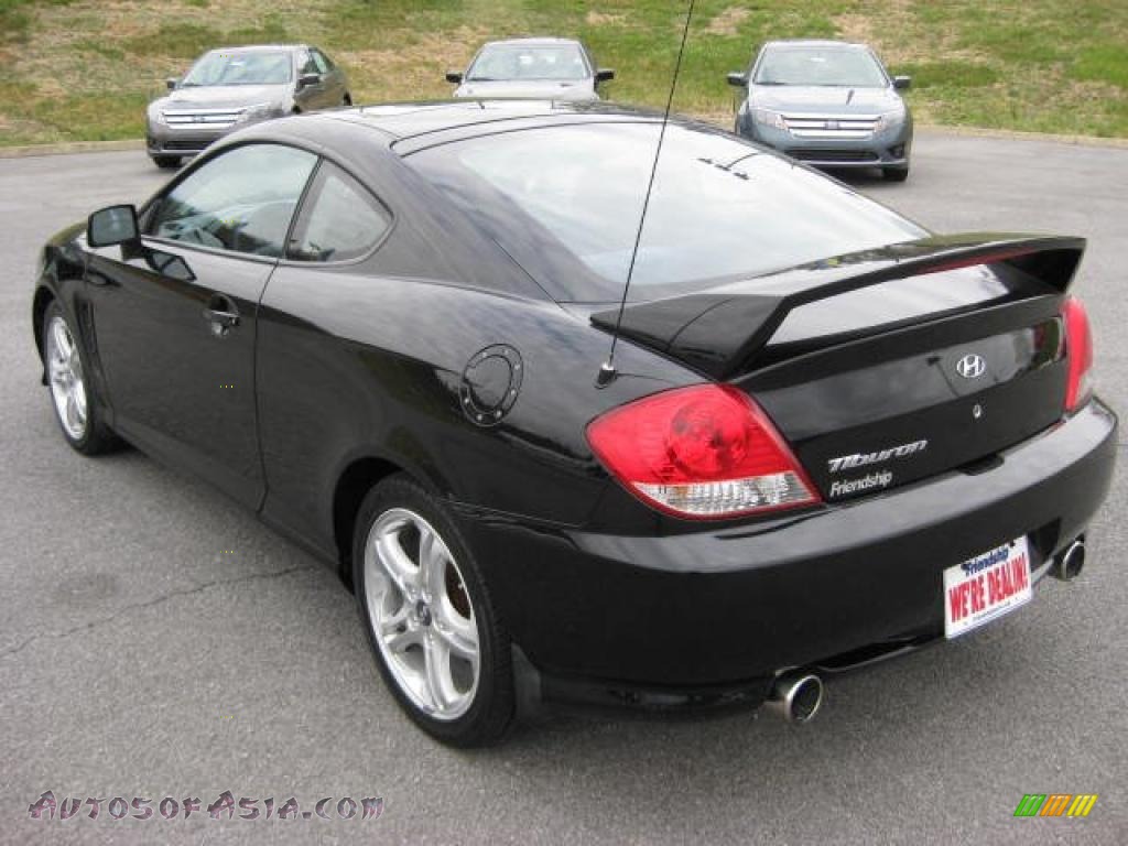 Hyundai Tiburon черный