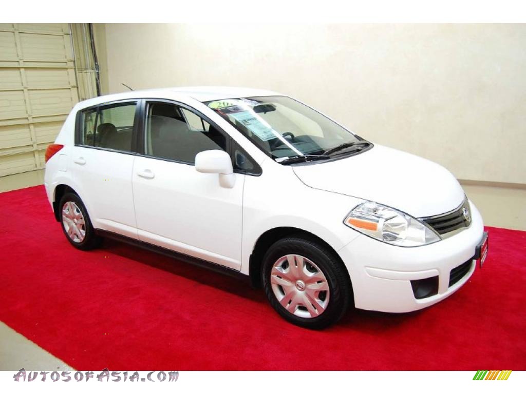 Pros and cons of 2011 nissan versa #3