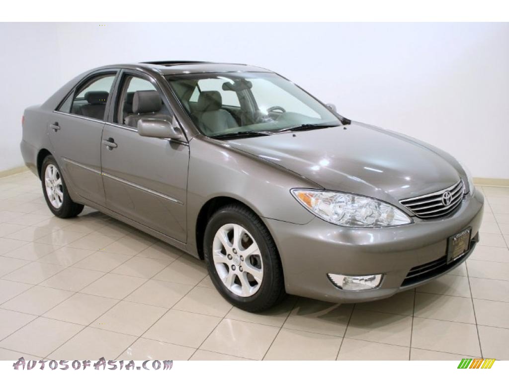 2005 toyota camry xle specifications #2