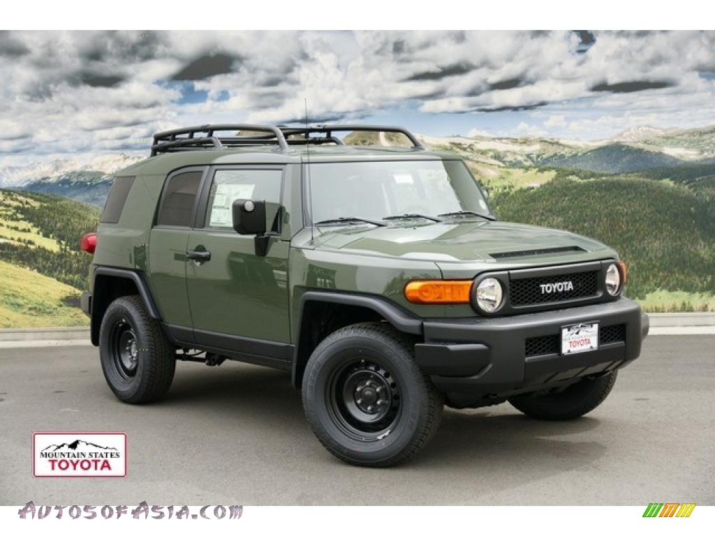 2011 Toyota FJ Cruiser 4WD in Army Green - 109343 | Autos ...