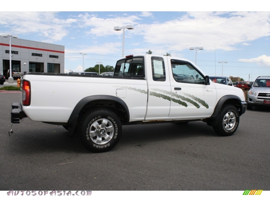 1998 Nissan frontier 4x4 ext cab #4