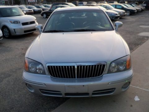 Titanium 2003 Hyundai XG350 L Sedan