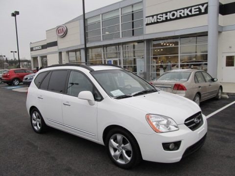 Clear White 2008 Kia Rondo EX V6 Clear White 2008 Kia Rondo EX V6