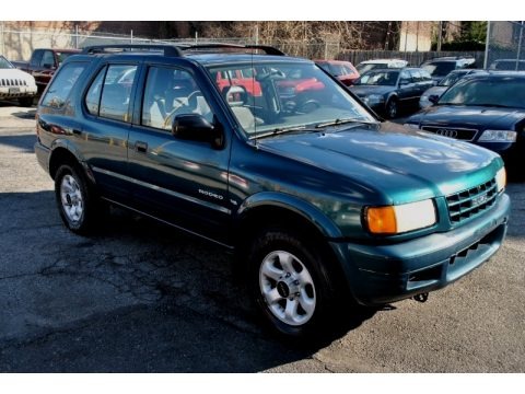 Zephyr Green 1999 Isuzu Rodeo S 4WD Zephyr Green 1999 Isuzu Rodeo S 4WD
