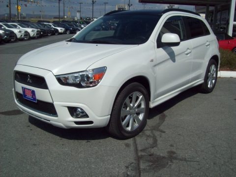 Diamond White 2012 Mitsubishi Outlander Sport SE AWD Diamond White 2012 Mitsubishi Outlander Sport SE AWD