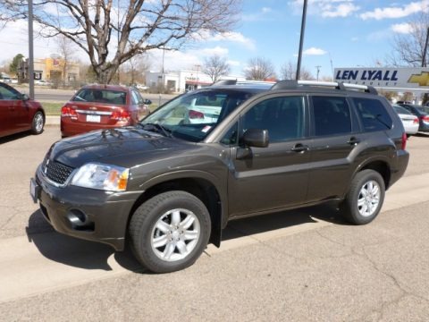 Carbon Pearl 2011 Mitsubishi Endeavor LS Carbon Pearl 2011 Mitsubishi Endeavor LS