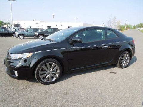 Ebony Black 2011 Kia Forte Koup SX