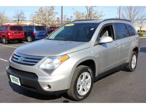 Majestic Silver Metallic 2008 Suzuki XL7 AWD