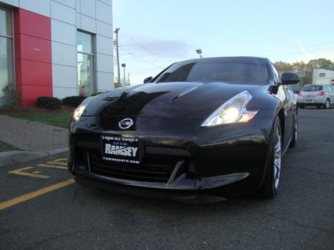 Magnetic Black 2011 Nissan 370Z Coupe
