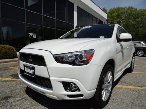 Diamond White Pearl 2011 Mitsubishi Outlander Sport SE AWD Diamond White Pearl 2011 Mitsubishi Outlander Sport SE AWD