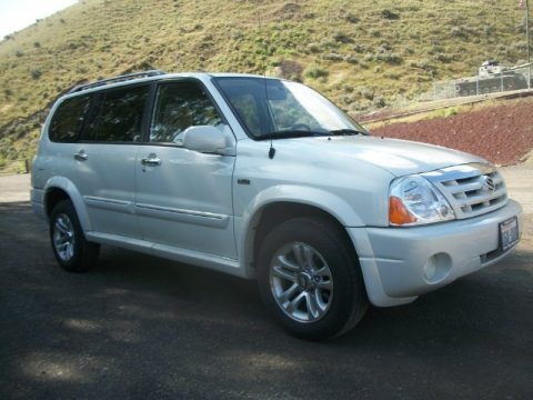 White Pearl 2004 Suzuki XL7 LX 4x4