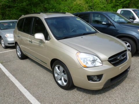 Light Almond Beige 2007 Kia Rondo EX V6 Light Almond Beige 2007 Kia Rondo EX V6