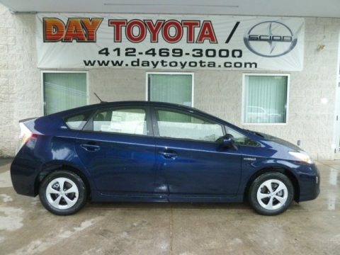Nautical Blue Metallic 2012 Toyota Prius 3rd Gen Three Hybrid Nautical Blue Metallic 2012 Toyota Prius 3rd Gen Three Hybrid