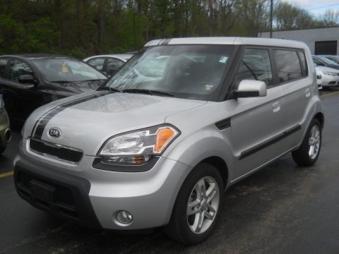 Bright Silver 2010 Kia Soul +
