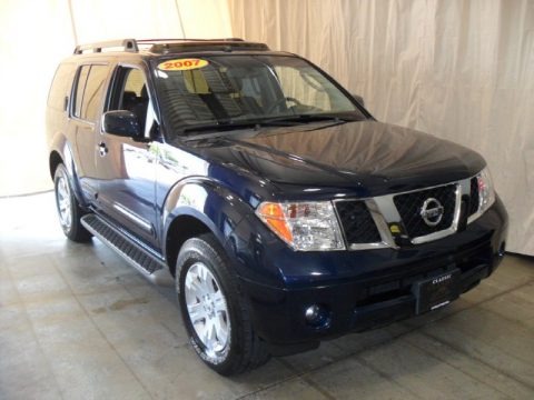 Majestic Blue Metallic 2007 Nissan Pathfinder LE 4x4 Majestic Blue Metallic 2007 Nissan Pathfinder LE 4x4