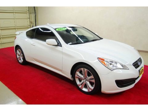 Karussell White 2012 Hyundai Genesis Coupe 2.0T Karussell White 2012 Hyundai Genesis Coupe 2.0T