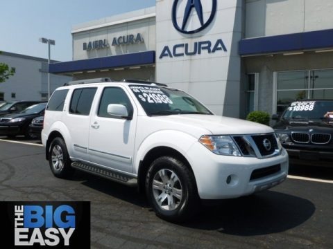Avalanche White 2008 Nissan Pathfinder LE 4x4 Avalanche White 2008 Nissan Pathfinder LE 4x4
