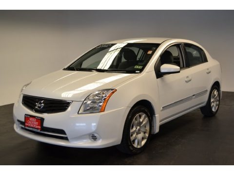 Aspen White 2010 Nissan Sentra 2.0 S Aspen White 2010 Nissan Sentra 2.0 S