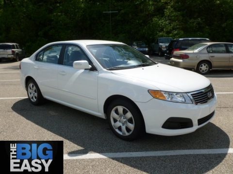 Clear White 2010 Kia Optima LX Clear White 2010 Kia Optima LX