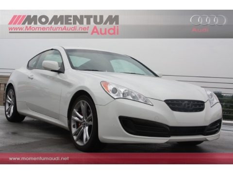 Karussell White 2010 Hyundai Genesis Coupe 2.0T Karussell White 2010 Hyundai Genesis Coupe 2.0T