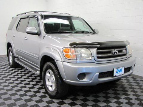 Silver Sky Metallic 2002 Toyota Sequoia SR5 4WD Silver Sky Metallic 2002 Toyota Sequoia SR5 4WD