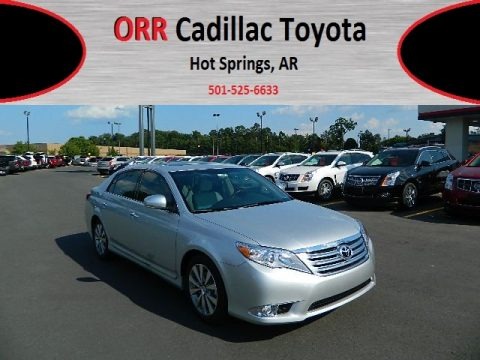 Classic Silver Metallic 2012 Toyota Avalon Limited