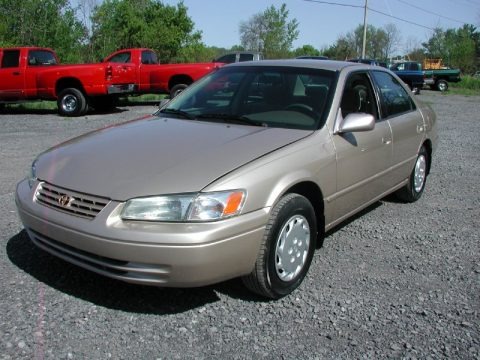 Cashmere Beige Metallic 1998 Toyota Camry LE Cashmere Beige Metallic 1998 Toyota Camry LE