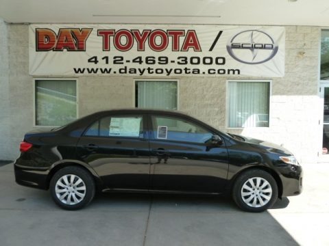 Black Sand Pearl 2012 Toyota Corolla LE Black Sand Pearl 2012 Toyota Corolla LE