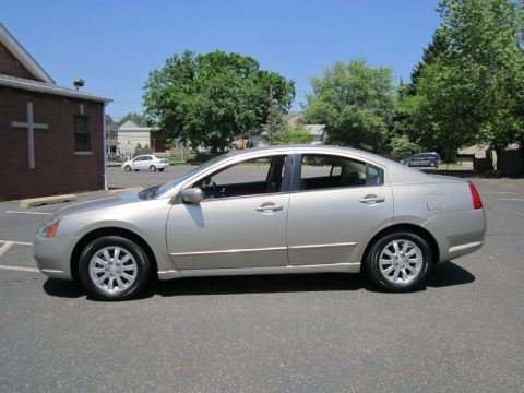 Platinum Pearl 2006 Mitsubishi Galant ES Platinum Pearl 2006 Mitsubishi Galant ES