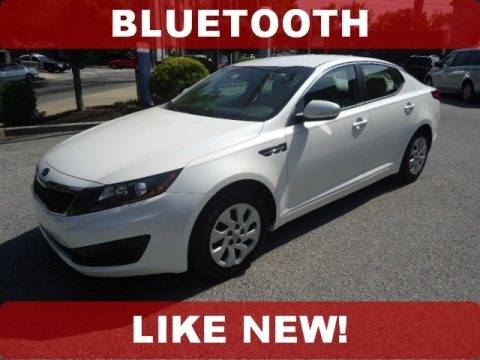Snow White Pearl 2011 Kia Optima LX Snow White Pearl 2011 Kia Optima LX