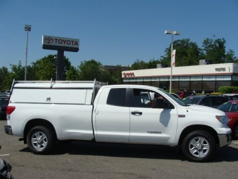 Super White 2010 Toyota Tundra Double Cab 4x4