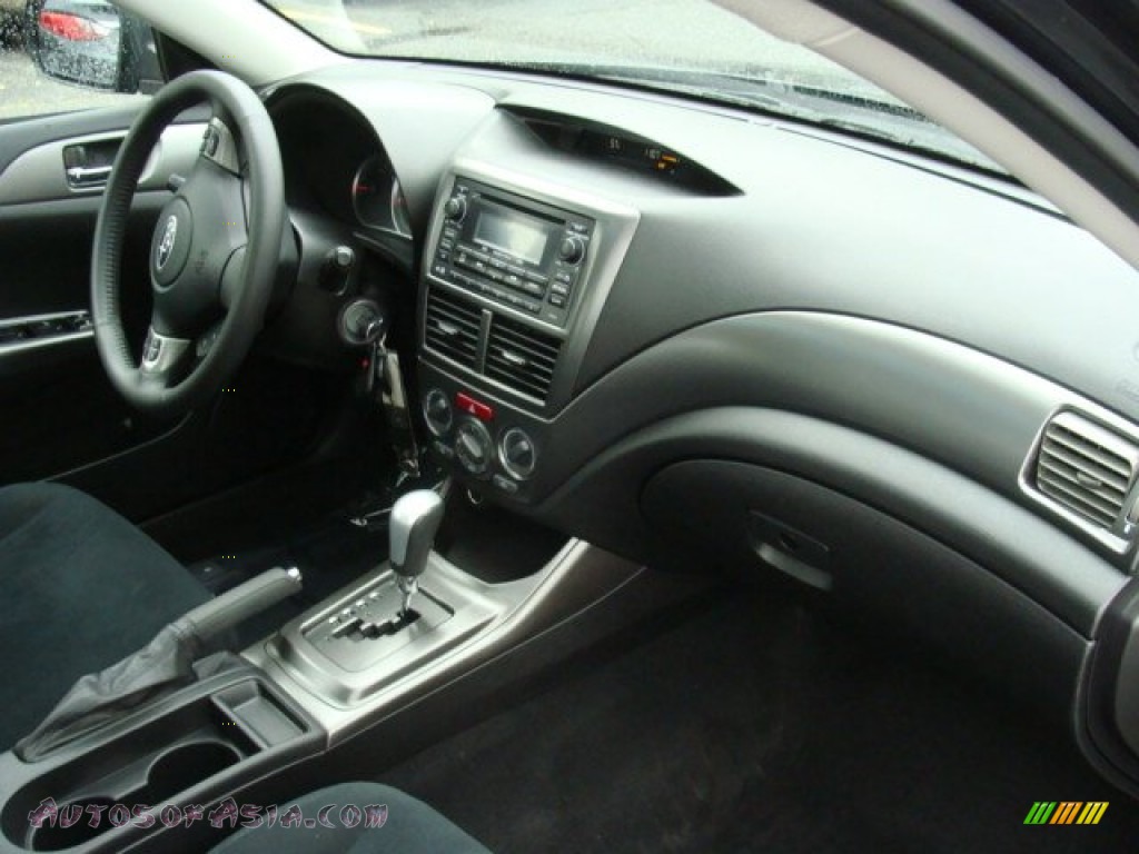 2011 Impreza 2.5i Premium Wagon - Dark Gray Metallic / Carbon Black photo #26
