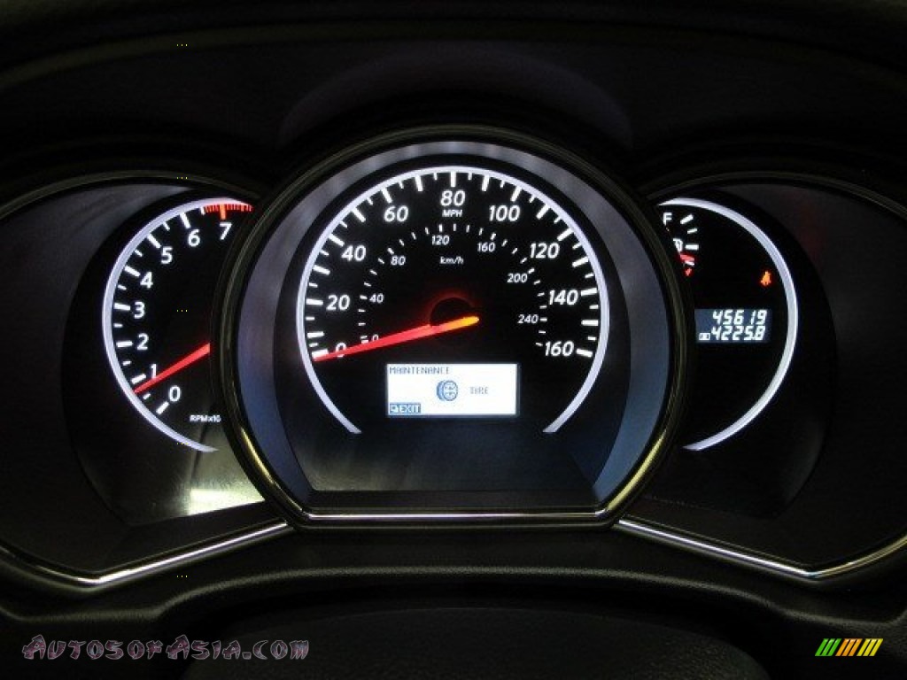 2011 Murano SL AWD - Platinum Graphite / Black photo #28