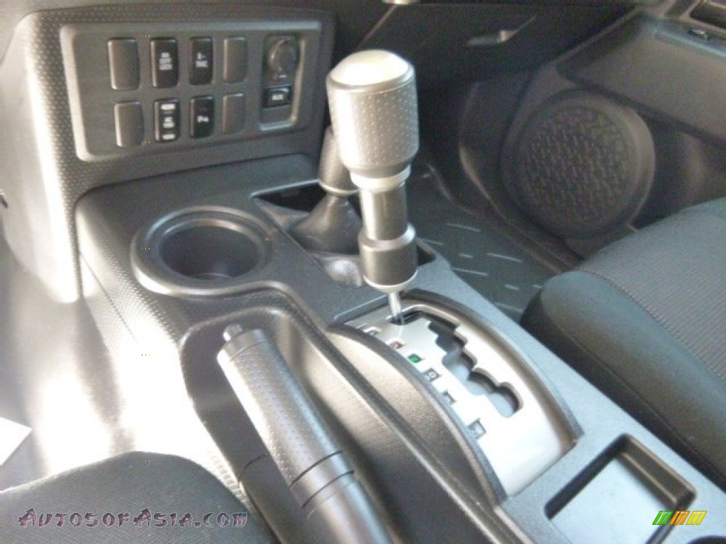 2007 FJ Cruiser 4WD - Black Diamond / Dark Charcoal photo #17