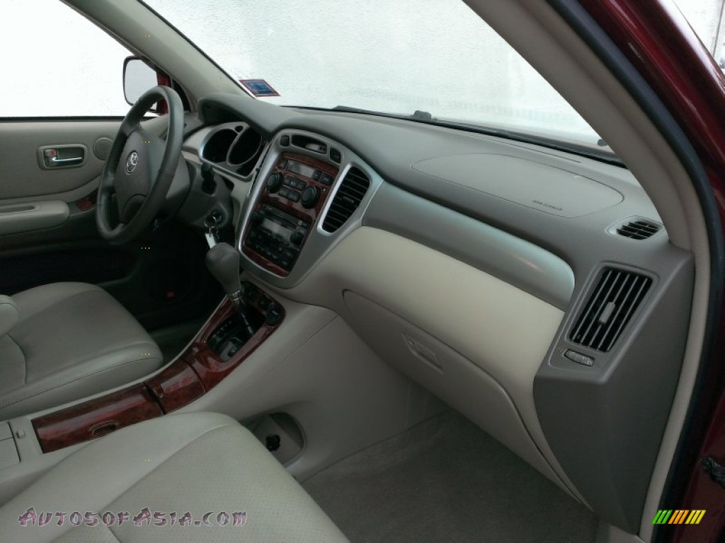 2007 Highlander V6 4WD - Salsa Red Pearl / Ivory Beige photo #25