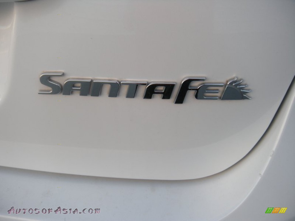 2011 Santa Fe SE - Frost White Pearl / Gray photo #18