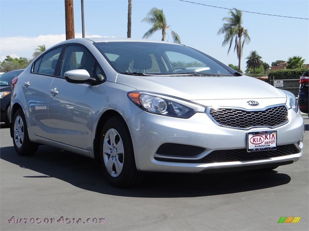 2015 Kia Forte LX in B...