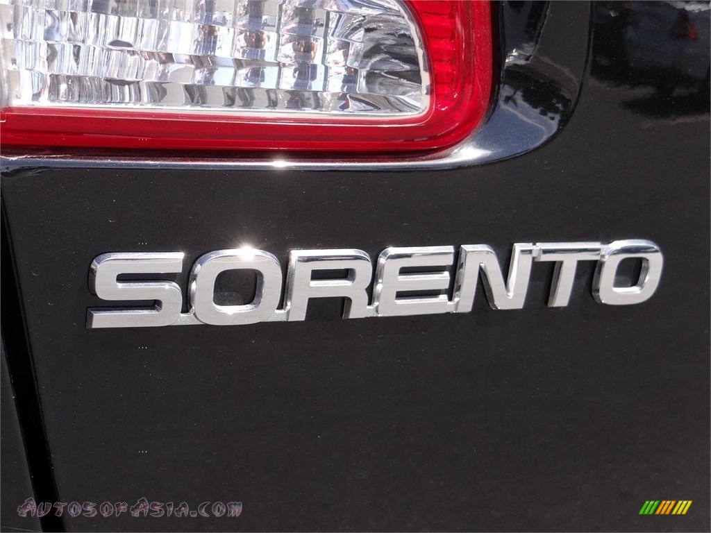 2011 Sorento SX V6 AWD - Ebony Black / Black photo #10