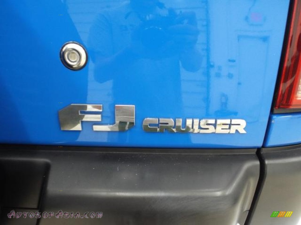 2007 FJ Cruiser 4WD - Voodoo Blue / Dark Charcoal photo #7