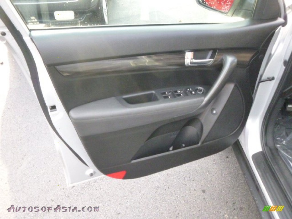 2012 Sorento LX AWD - Titanium Silver / Black photo #11
