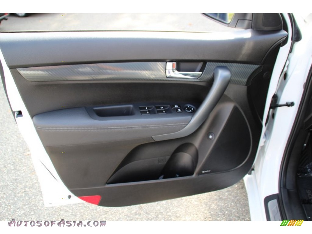 2011 Sorento SX V6 AWD - Snow White Pearl / Black photo #9