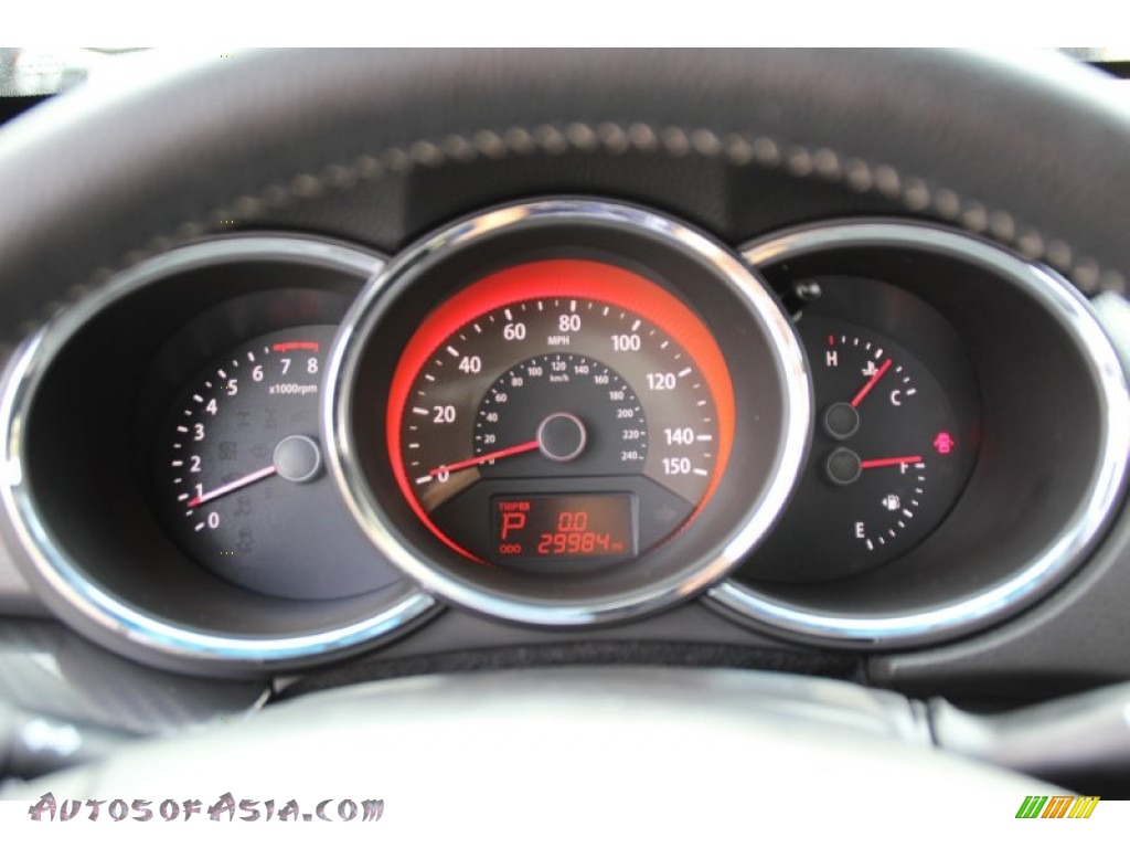 2011 Sorento SX V6 AWD - Snow White Pearl / Black photo #23
