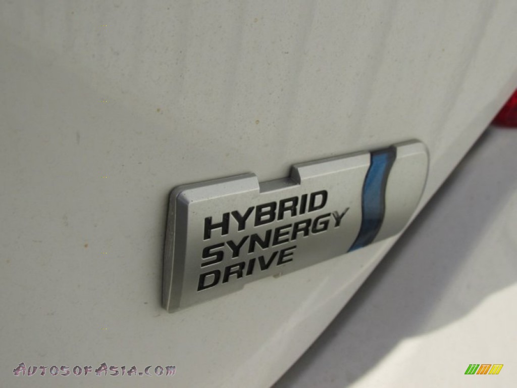 2012 Camry Hybrid XLE - Super White / Light Gray photo #6